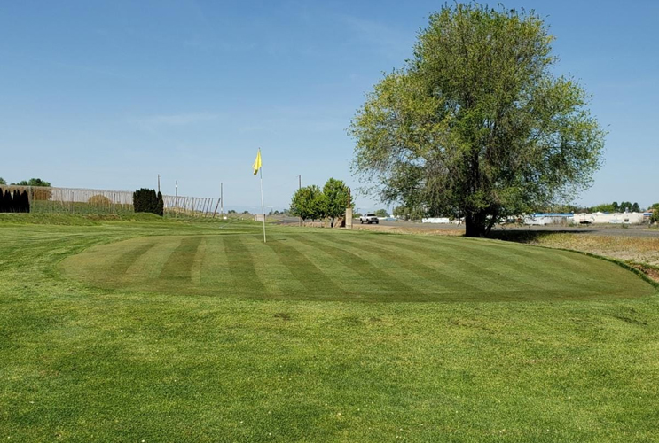 Cherry Hill Golf Course, Fun Center and Doc's Pizza